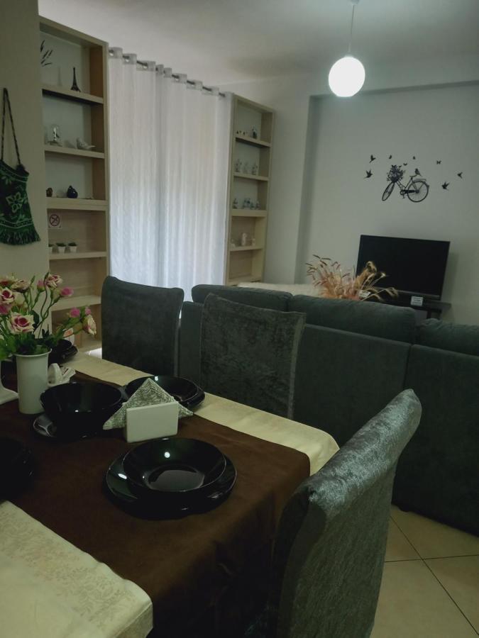 Panoramic Apartment Shkoder Exterior photo