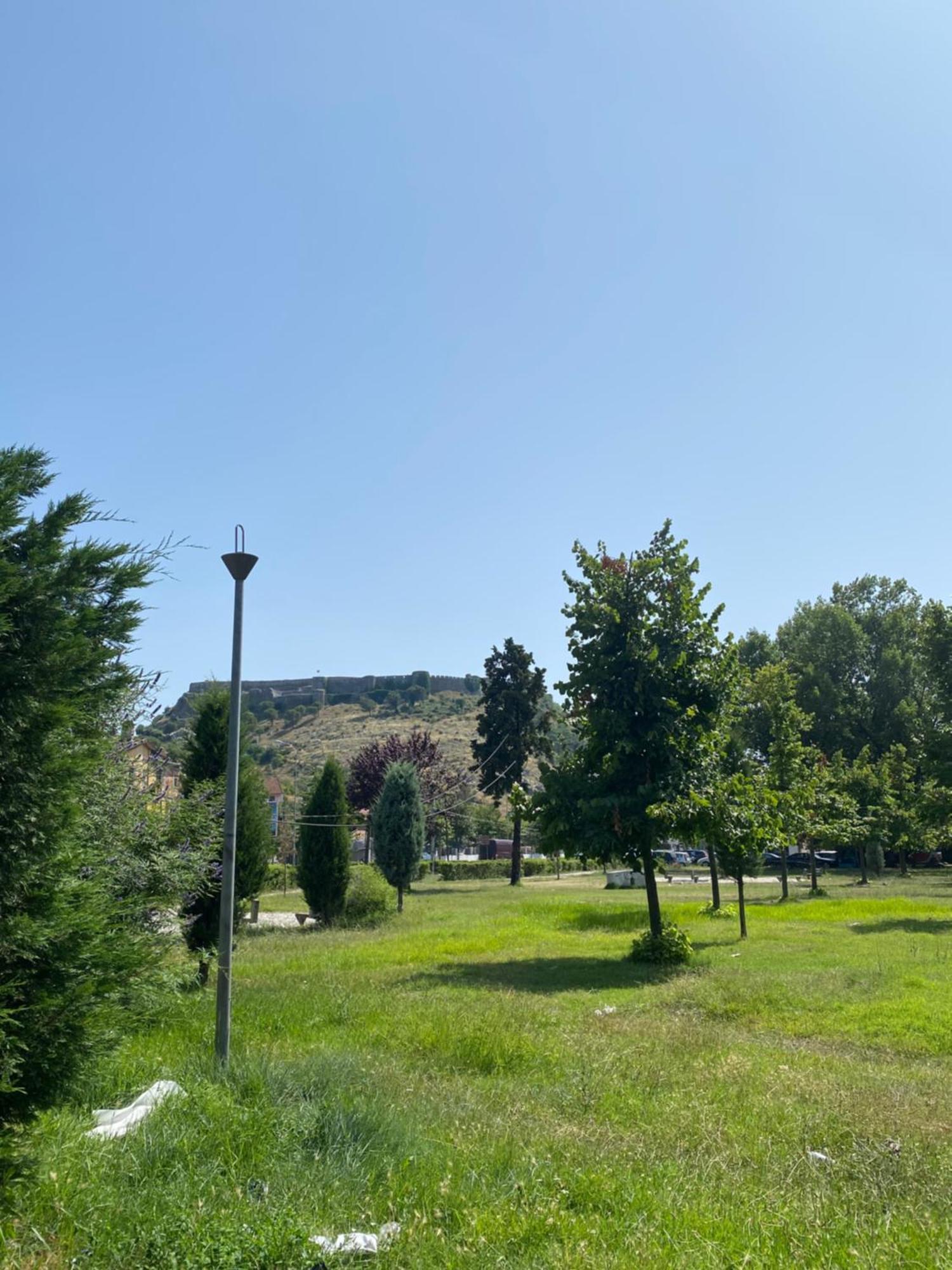 Panoramic Apartment Shkoder Exterior photo